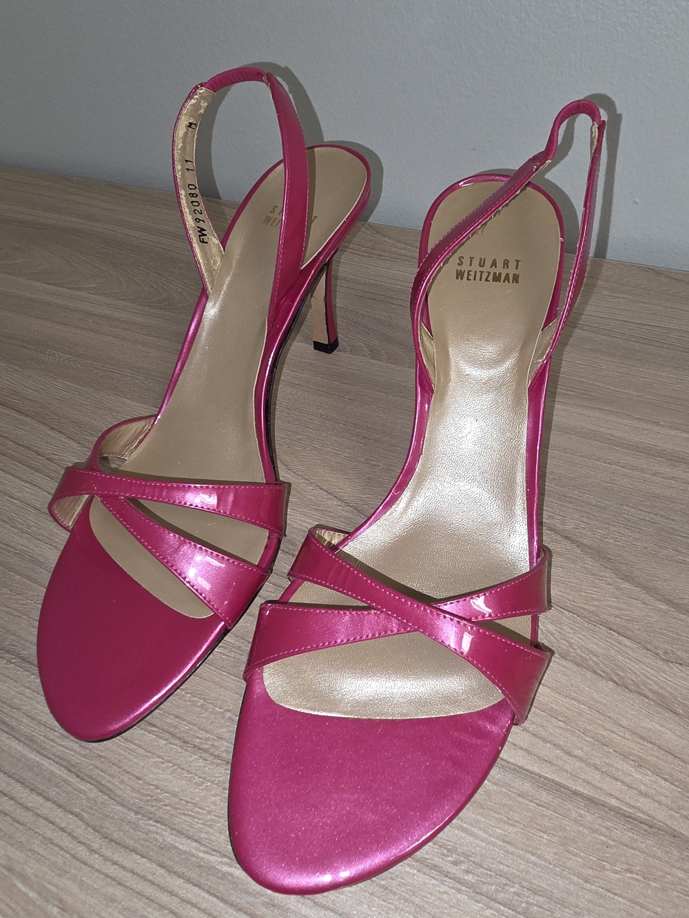 Stuart Weitzman Delovely Fuchsia Patent Slingback Stiletto Heels